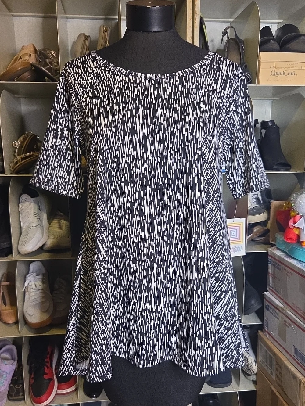 LuLaRoe Black and White Patterned A-Line Top